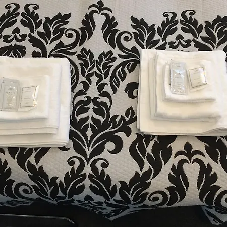 Valentine's White Lux Apartment